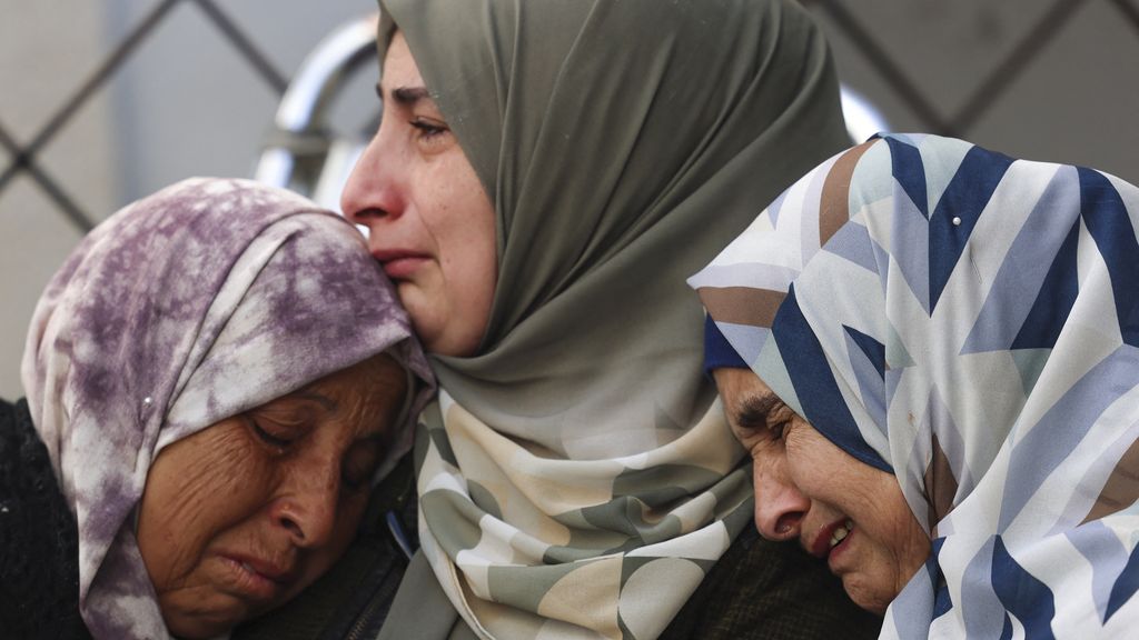 Toekijken vanuit Nederland hoe in Rafah een catastrofe dreigt: 'Extreem zwaar' - NOS